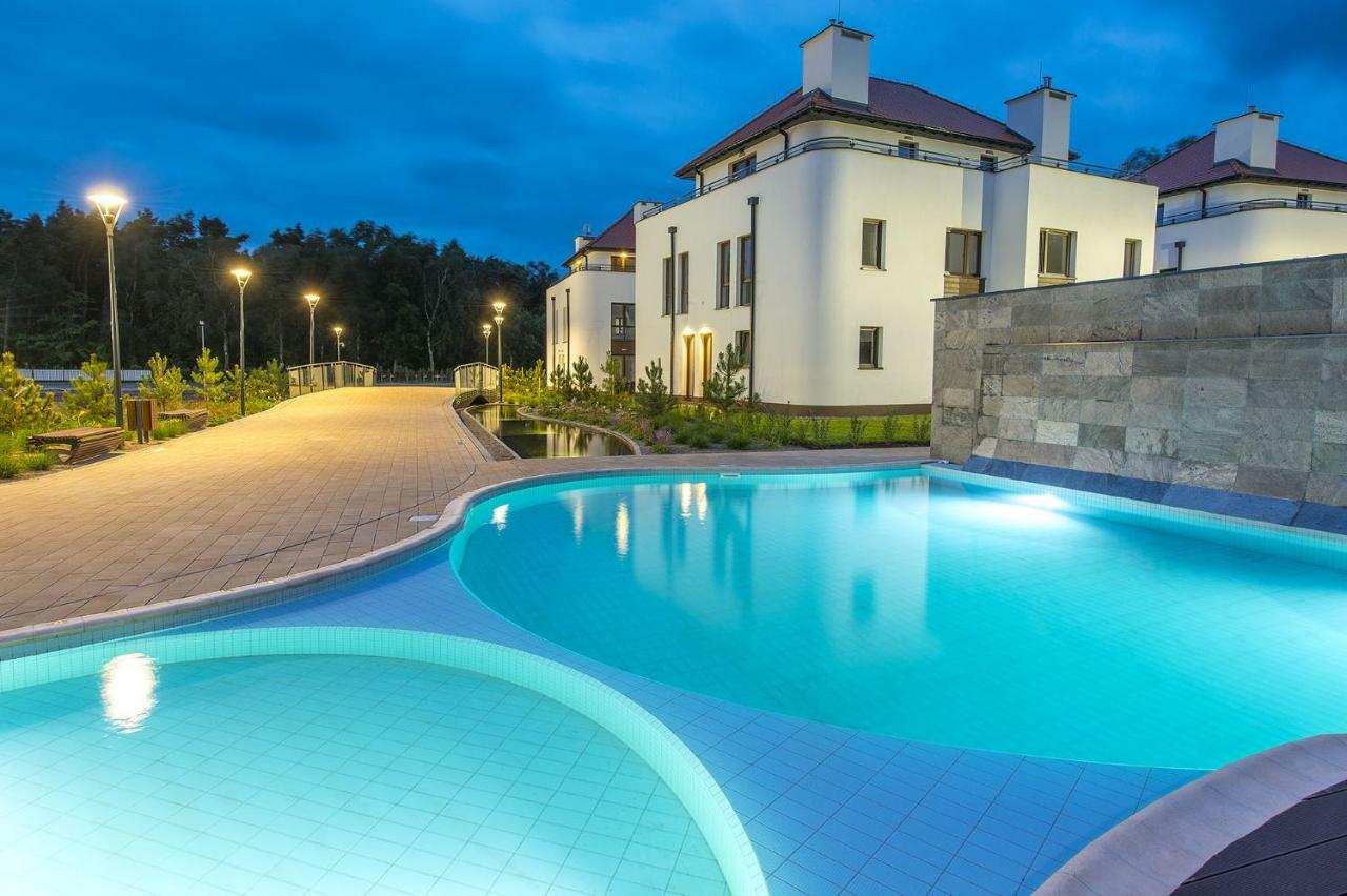 Apartament Baltica Z Ogrodkiem - W Ustronnym Miejscu Tuz Przy Plazy Rogowo  Eksteriør billede